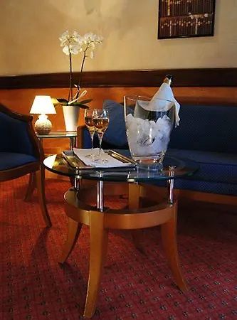 Hotel De Londres