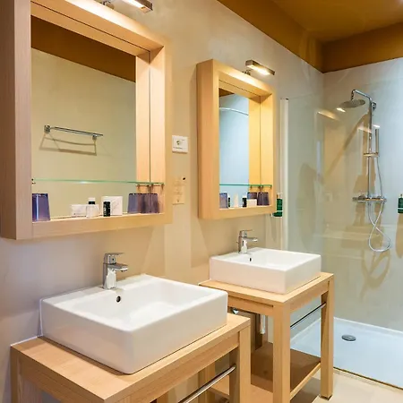 De Londres Szálloda 3*