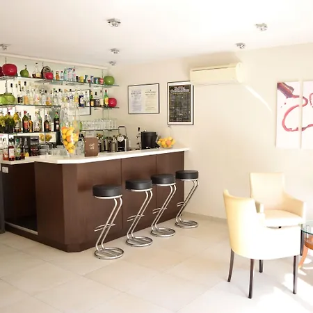 De Londres Hotel 3*
