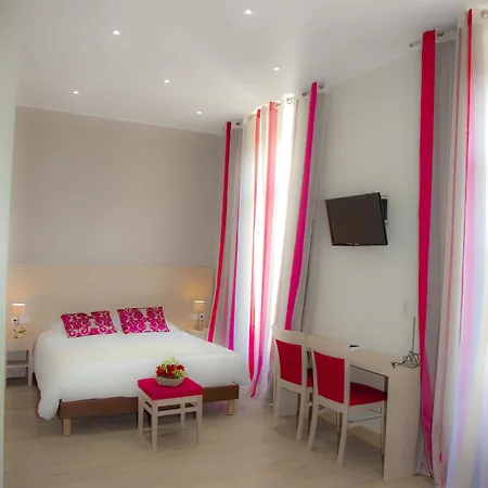 Hotel De Londres 3*