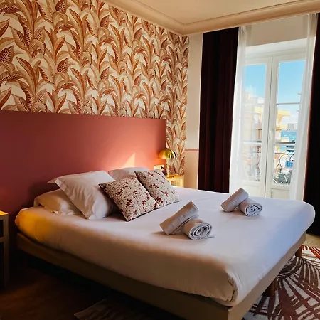 De Londres Hotel 3*