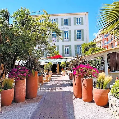 De Londres Hotel 3*