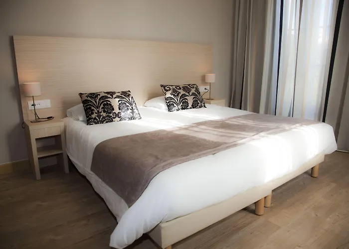 فندق دي لوندريه 3*