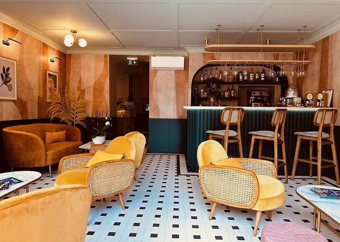 فندق دي لوندريه 3*